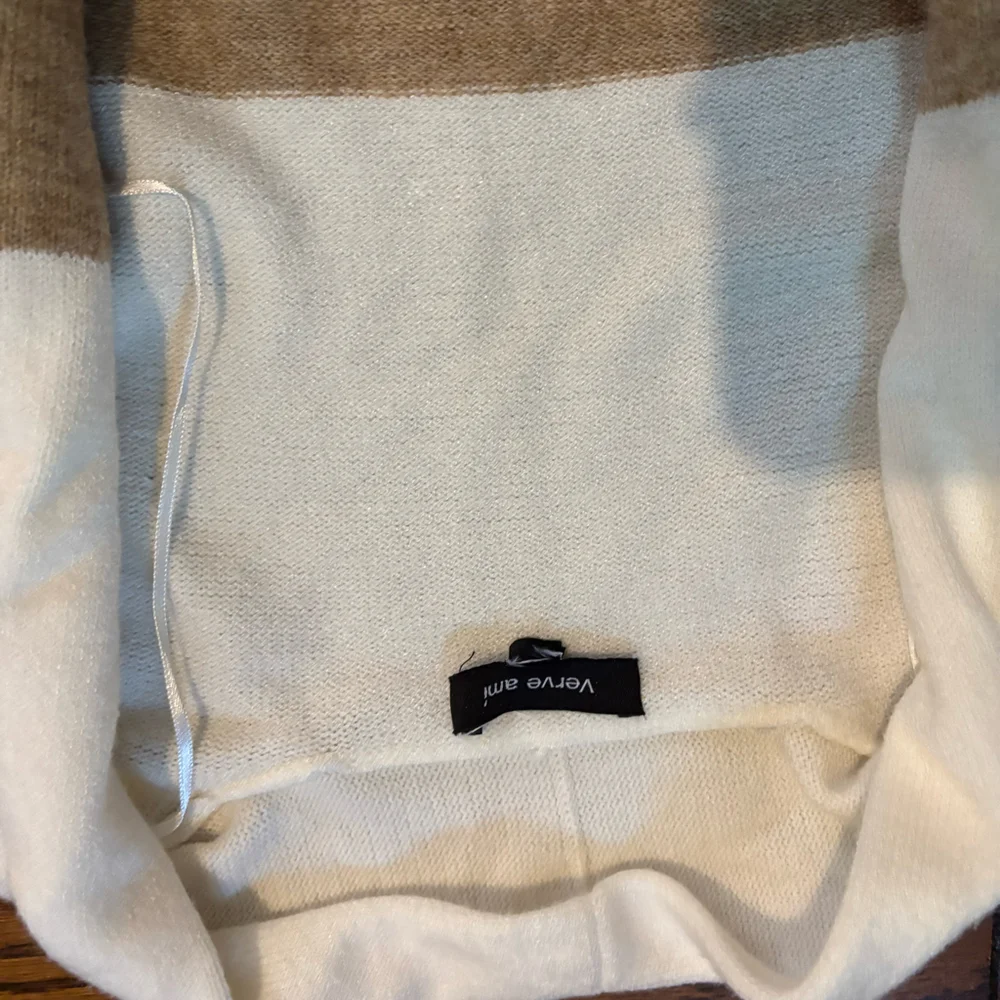 Verve Ami sweater